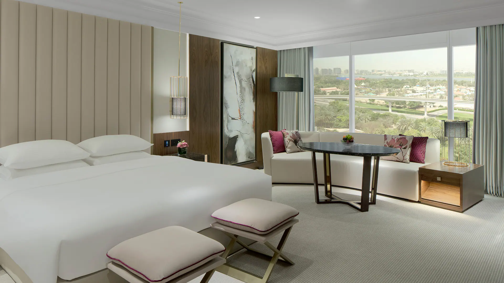 Grand-Hyatt-Dubai-P536-Ambassador-Suite-Bed-Room.16x9